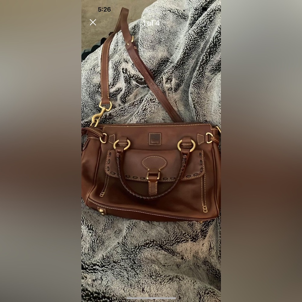 Dooney and Bourke purse